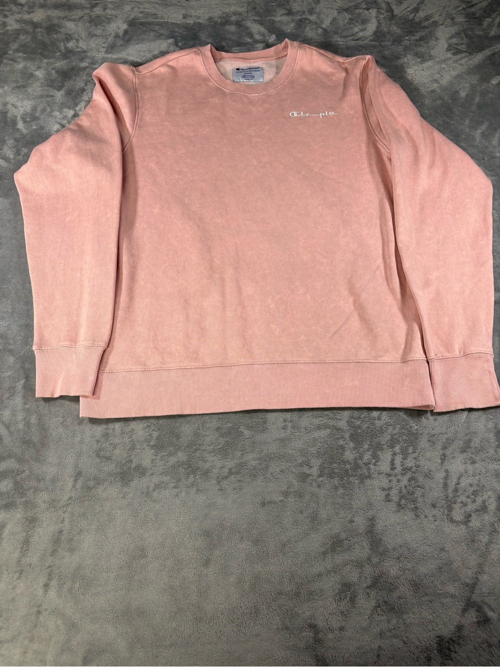Champion Women's Dusty Pink Crewneck Sweatshirt